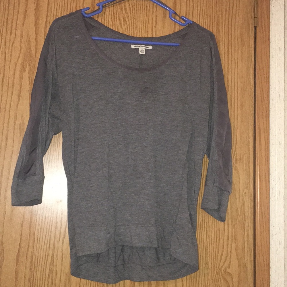 Gray American Eagle shirt🦅